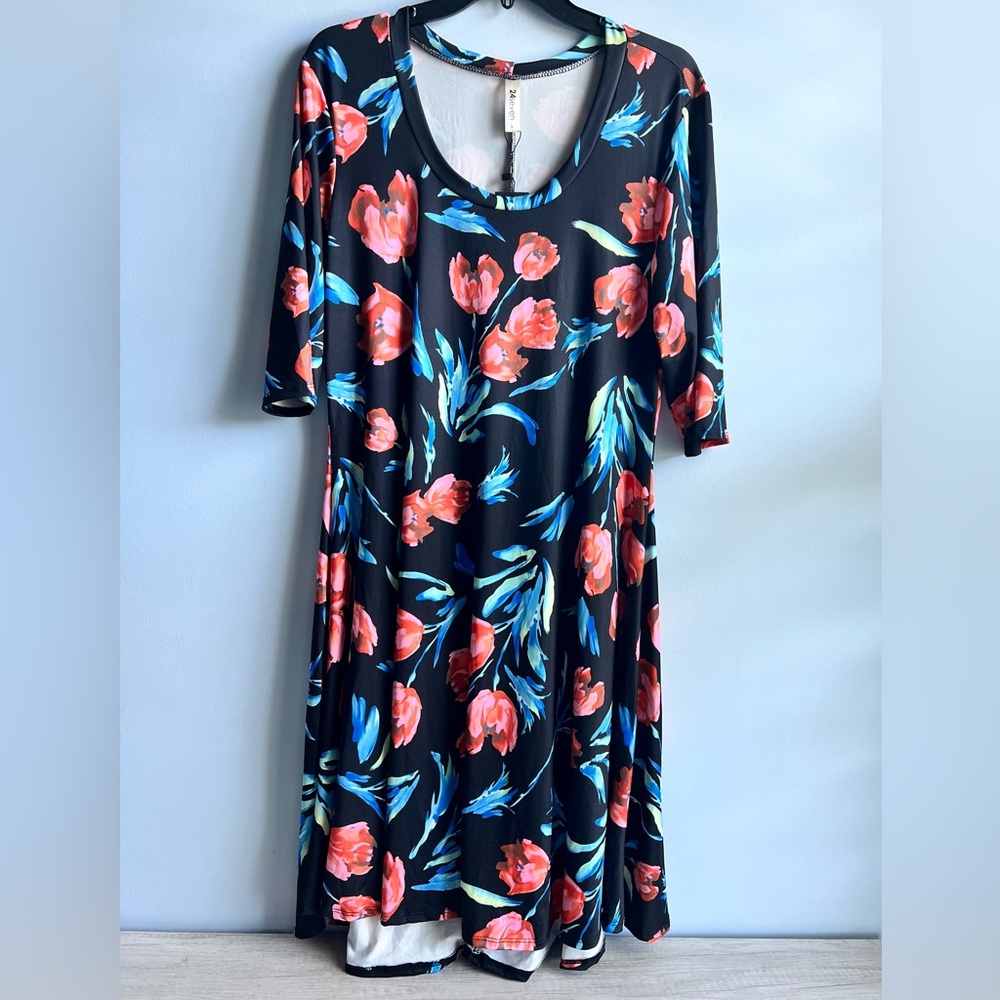 24Seven Women’s Black Floral Print Elbow Sleeve Knee Length Dress Size 2X